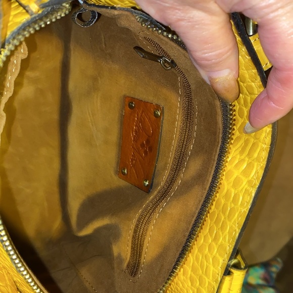 PATRICIA NASH NWOT CROC HAND BAG / CROSSBODY YELLOW WITH COIN PURSE DUST BAG - Picture 4 of 14